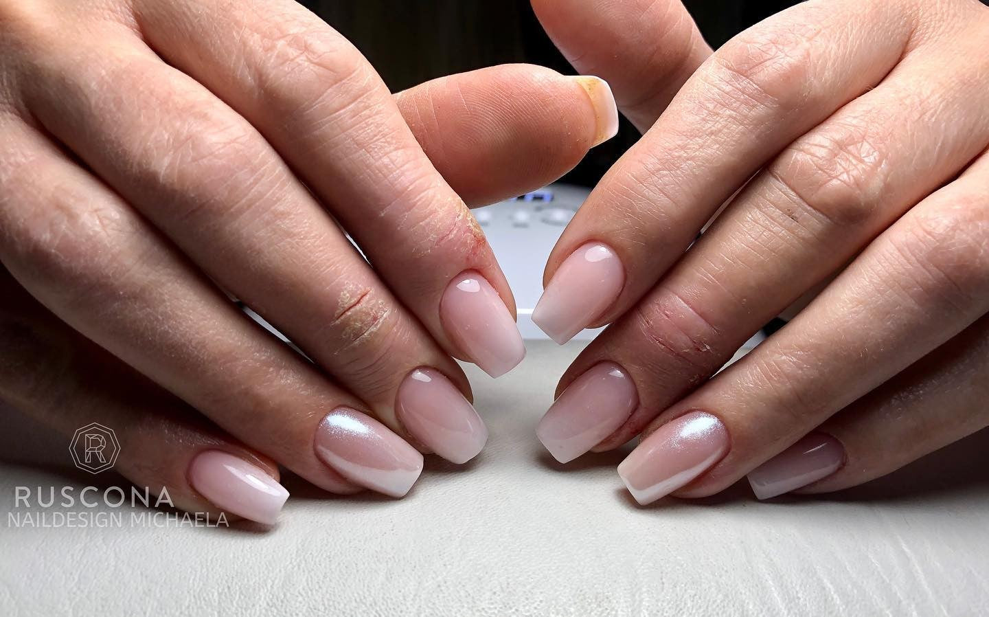Gel poliacrilico rosa
