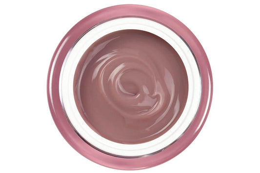 Tmavoružový make-up pre staviteľov